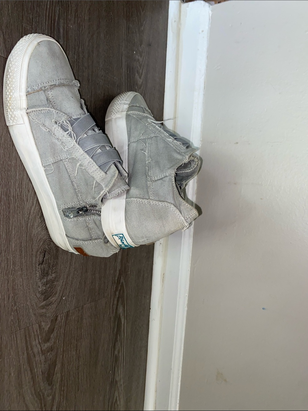 Blowfish Malibu Light Gray High-Top Sneakers with Side Zipper
